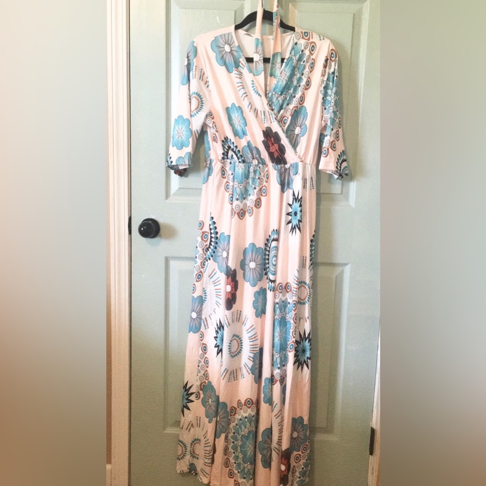 Maxi dress